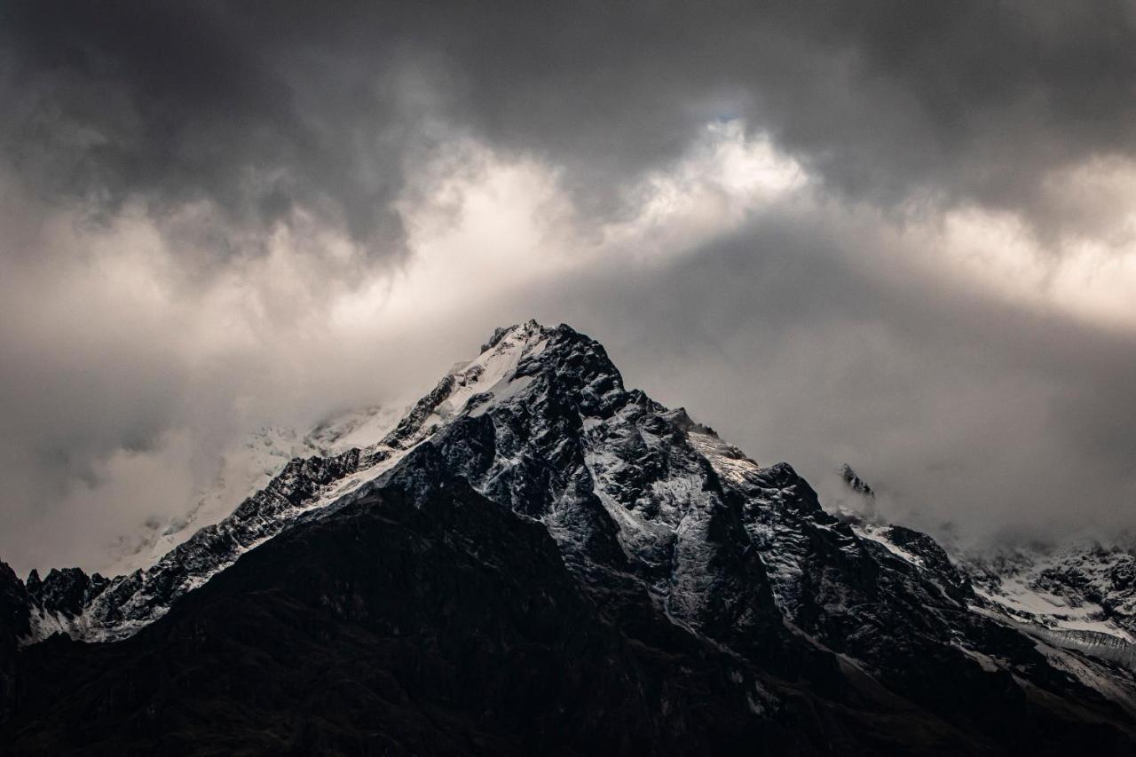 Vertical Sky Luxury Suites Ollantaytambo Bagian luar foto