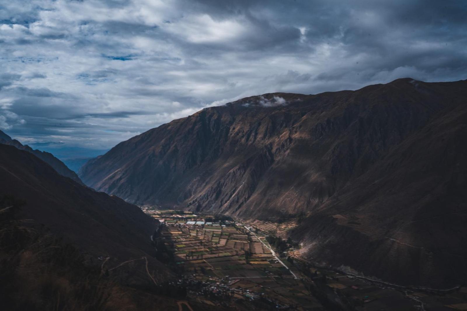 Vertical Sky Luxury Suites Ollantaytambo Bagian luar foto